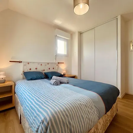 Les Pieds Dans L Eau - Waterfront בית נופש *