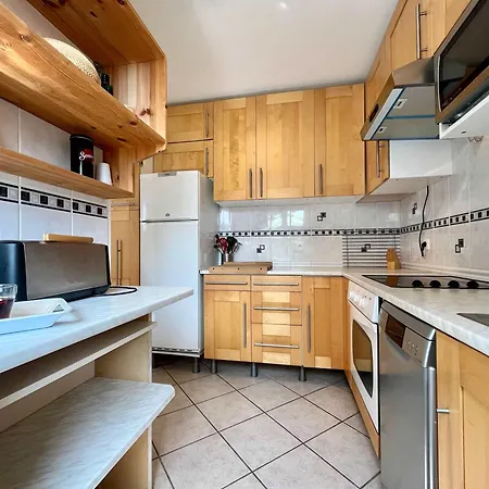 Les Pieds Dans L Eau - Waterfront בית נופש ברפלר